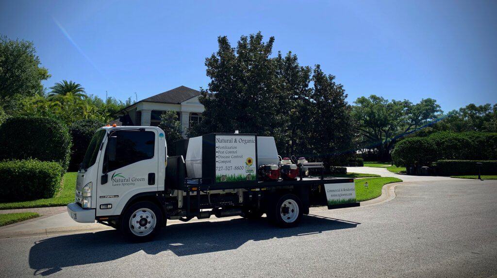 natural-green-staff-truck